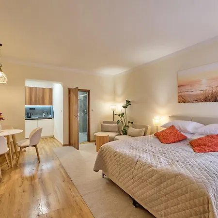 Karlova Twelve Deluxe Prag